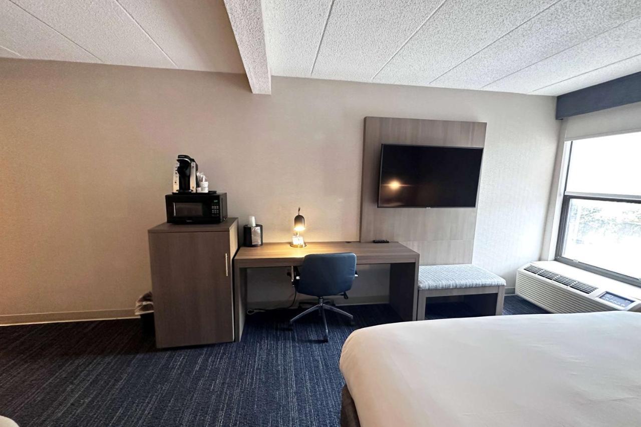 Hotel Wingate By Wyndham Waynesboro Esterno foto