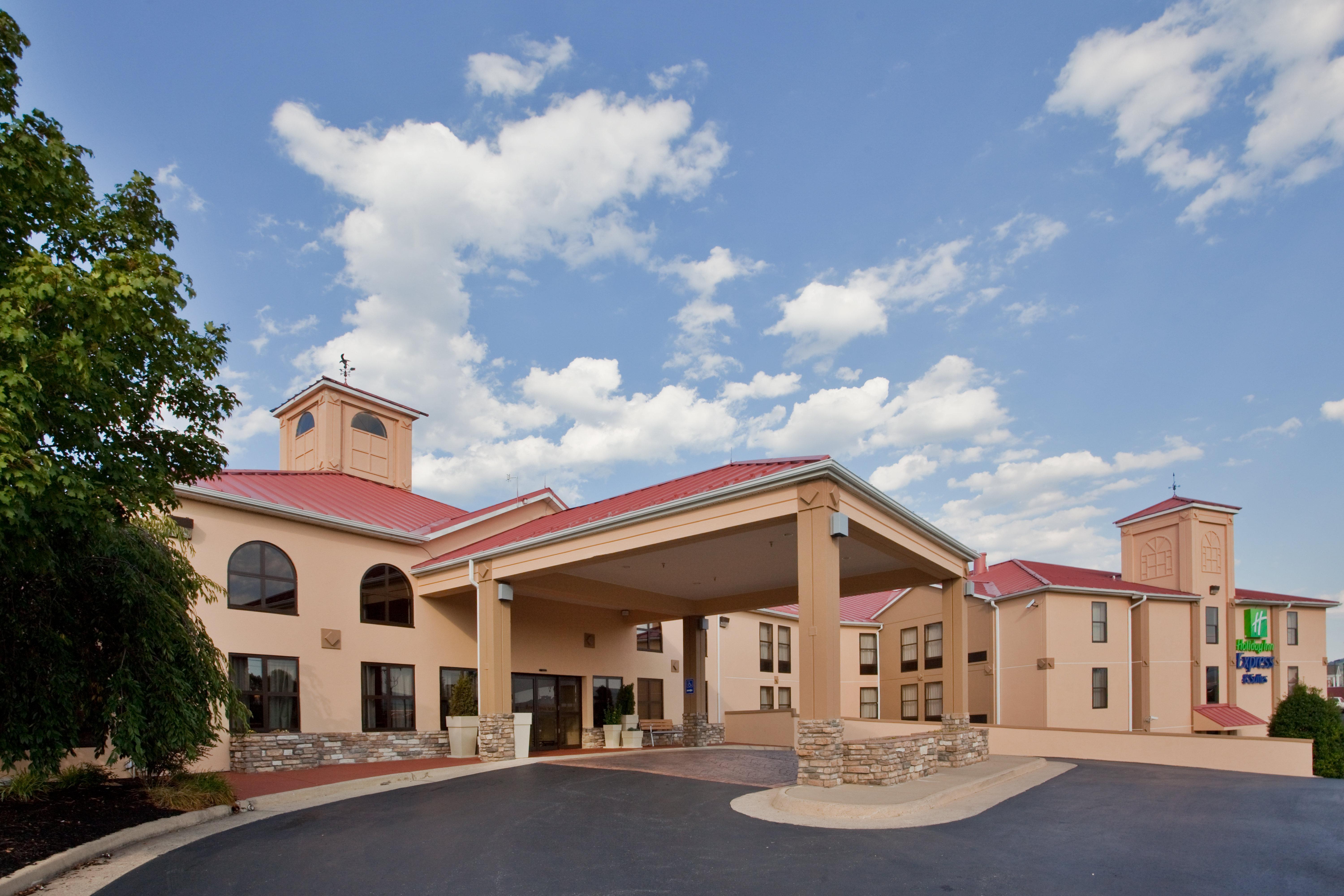 Hotel Wingate By Wyndham Waynesboro Esterno foto